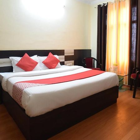 Oyo 6983 Sn Resort Dharamshala Bagian luar foto